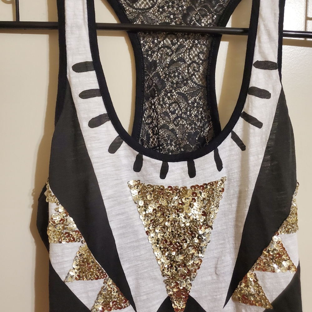Tank top - Picture 2 of 3